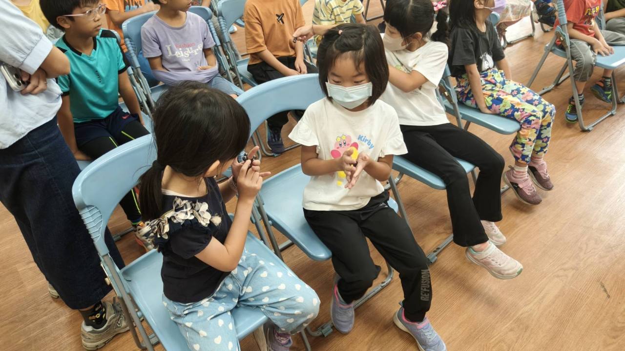 五寮國小學生觀察課程中的玩具與生活用品